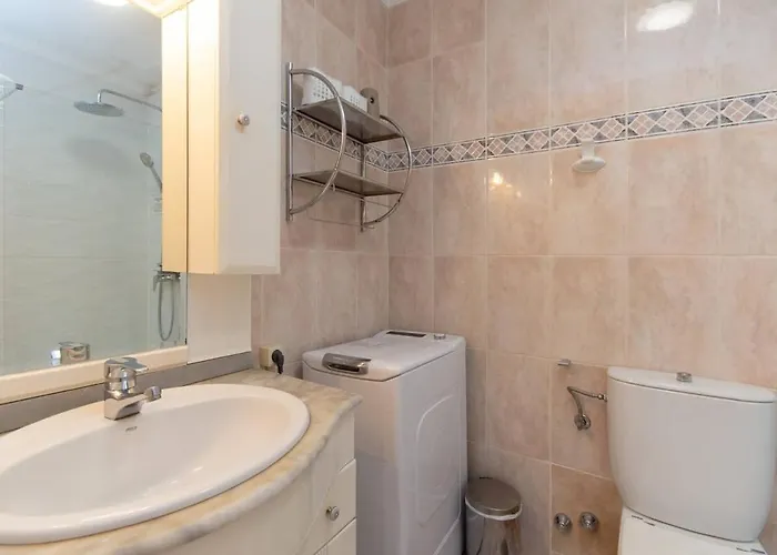 Santa Maria 118 - One Bed