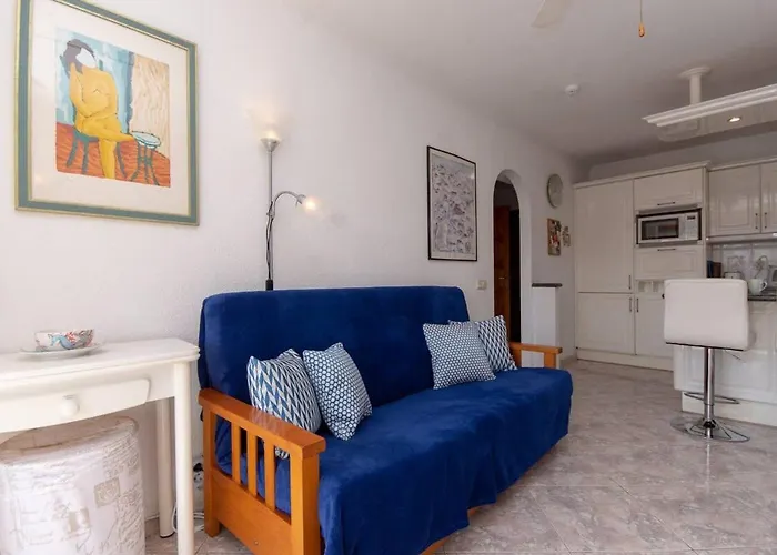 Santa Maria 118 - One Bed * 아데제