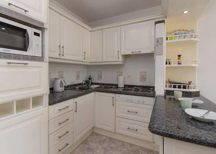 Santa Maria 118 - One Bed *